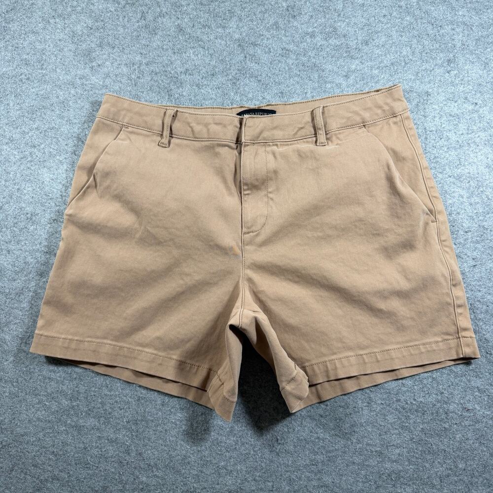 Banana Republic Chino Shorts Womens 14 Khaki Flat Front Preppy Straight Fit